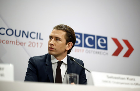 <p>El canciller austríaco, Sebastian Kurz, en el Consejo Ministerial de la OSCE. Diciembre de 2017.</p>