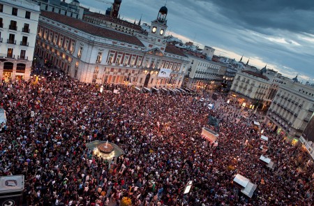 <p>La Puerta del Sol, durante la manifestaciones del 15-M. Mayo de 2011.</p>