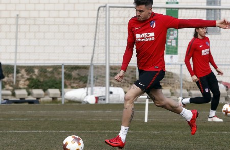 <p>José María Giménez, defensa central del Atlético de Madrid, en un entrenamiento reciente. </p>