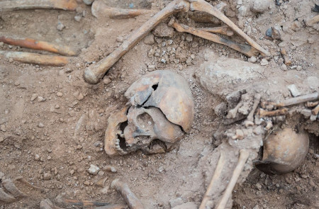 <p>Imagen de una exhumación en Zaragoza </p>
