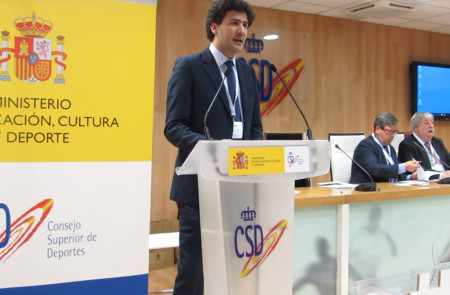 <p>Ángel López Maraver, actual presidente de la Real Federación Española de Caza, durante la presentación de su candidatura al cargo. 2017. </p>