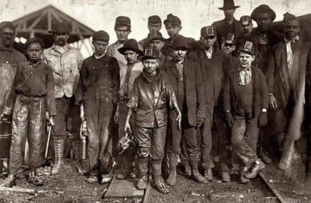 <p>Trabajadores de la mina Bessie, Birminghan.</p>