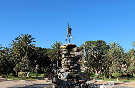 <p>Monumento a Atis Tirma, en el parque Doramas de Las Palmas de Gran Canaria.</p>