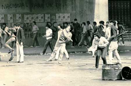 <p>Protestas en el parque O'Higgins, en Santiago, el 1º de mayo de 1984.</p>