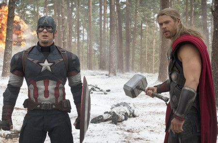 <p>El Capitán América y Thor en una escena de <em>Vengadores: la era de Ultrón</em> (2015).</p>
