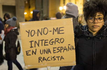<p>Manifestación en Zaragoza contra el racismo y la xenofobia, 21 de marzo de 2018. / <strong>Pablo Ibañez (AraInfo)</strong></p>