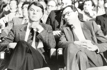 <p>Felipe González y Alfonso Guerra asisten al XXXIV Congreso de UGT en 1986.</p>
