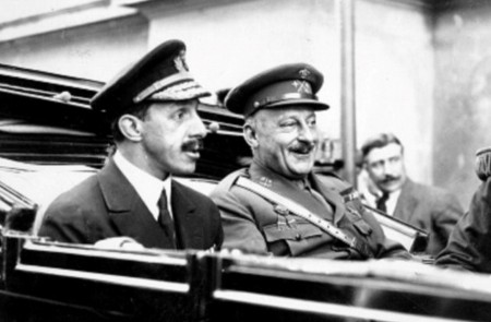 <p>Alfonso XIII y Miguel Primo de Rivera.</p>