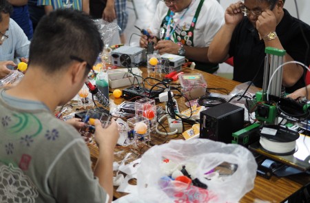 <p>Encuentro 'maker' en Taiwán en 2014.</p>