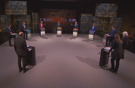 <p>Debate electoral entre los candidatos a la Generalitat de los grupos con representación parlamentaria en TV3.</p>
