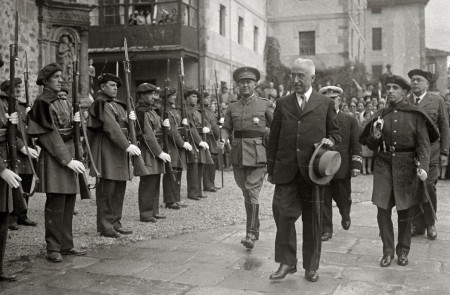 <p>Niceto Alcalá Zamora en una visita a Oñati (1932).</p>
