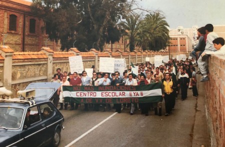 <p>A principios de los 80, los vecinos de Loreto, en Cádiz, comenzaron a manifestarse por la construcción de un colegio en el barrio. </p>