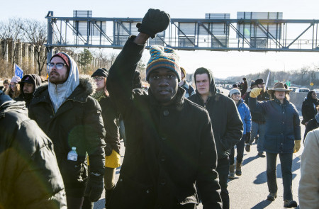 <p>Protesta en Minneapolis (EE.UU.) tras la muerte de Eric Garner a manos de la policía de Nueva York en 2014.</p>
