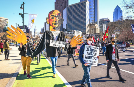 <p>Protestas de los trabajadores de Amazon en Boston (EE.UU.) el pasado mes de marzo.</p>