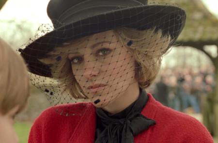 <p>Kristen Stewart interpretando a Diana de Gales, en la película <em>Spencer</em> (2021).</p>