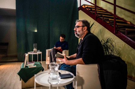 <p>Íñigo Errejón y Amador Fernández-Savater, durante el debate 'Lecturas cruzadas'.</p>