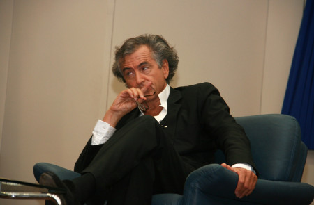 <p>Bernard-Henri Lévy en 2011 en Tel Aviv.</p>