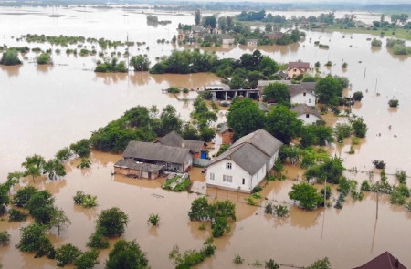 <p>Terrenos y casas inundadas. </p>