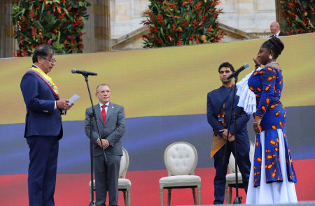<p>Gustavo Petro y Francia Márquez durante la toma de posesión.</p>