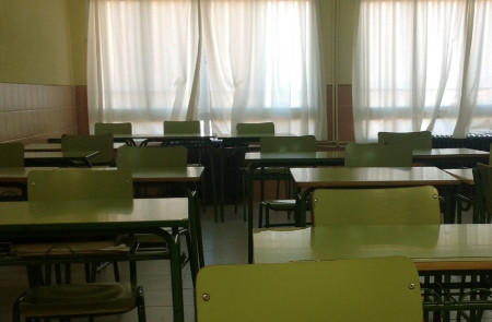 <p>Aula escolar vacía. </p>