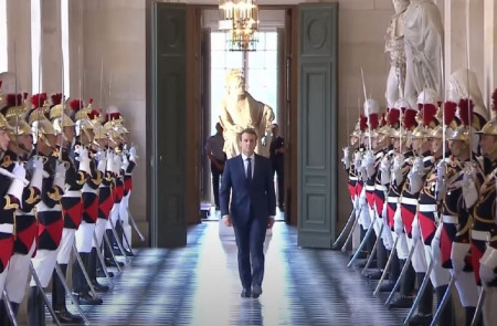 <p>Emmanuel Macron en el palacio de Versalles en 2018.</p>