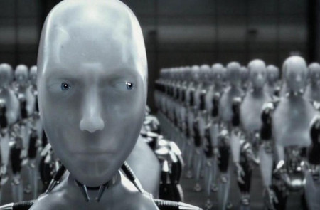 <p>Fotograma de la película <em>Yo, robot</em> (2004). <strong>/ Alex Proyas</strong></p>