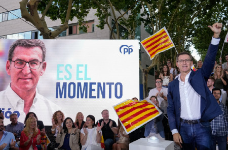 <p>El presidente del PP, Alberto Núñez Feijóo, durante el acto celebrado en Castelldefels el 6 de julio. / <strong>PP</strong></p>