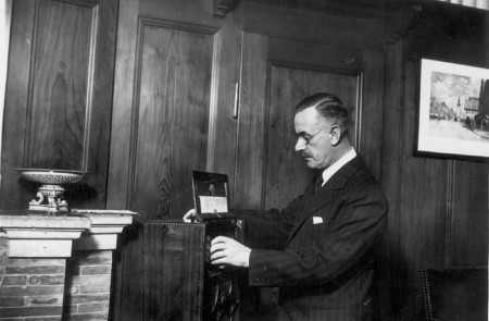 <p>Thomas Mann en una imagen de archivo en 1932. / <strong>Wikimedia Commons</strong></p>