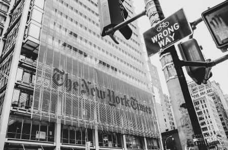 <p>La sede de 'The New York Times' en Nueva York. / <strong>Jakayla Toney (Unsplash)</strong></p>