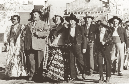 <p>Fotograma de la película <em>Bienvenido, míster Marshall</em> (Luis García Berlanga, 1953).</p>