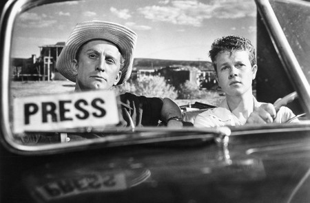 <p>Kirk Douglas y Robert Arthur en <em>El gran carnaval</em> (1951). / <strong>Billy Wilder</strong></p>