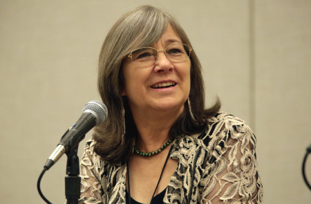 <p>Robin Hobb, durante su intervención en la Comicon de Phoenix de 2017. / <strong>Gage Skidmore</strong></p>