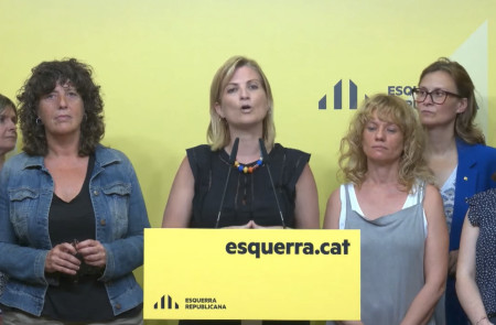 <p>Raquel Sans (ERC), durante la lectura del acuerdo con el PSC, el 29 de julio. <strong>/ Esquerra Republicana</strong></p>