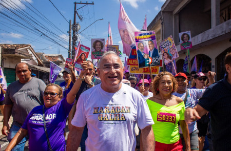 <p>Edmilson Rodrigues en un acto de campaña para las elecciones municipales del 6 de octubre. / <strong>Mácio Ferreira</strong></p>