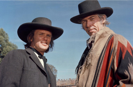 <p>Kris Kristofferson y James Coburn, en el rodaje de 'Pat Garrett y Billy the Kid'.</p>