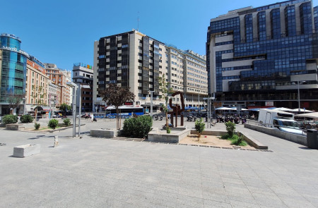 <p>Plaza de Santo Domingo en Madrid. /<strong> R. A.</strong> </p>