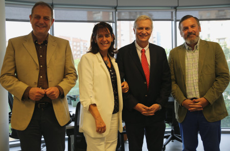 <p>José Antonio Kast junto algunos miembros de Hazte Oír, en mayo de 2022. / <strong>HazteOír.org</strong></p>