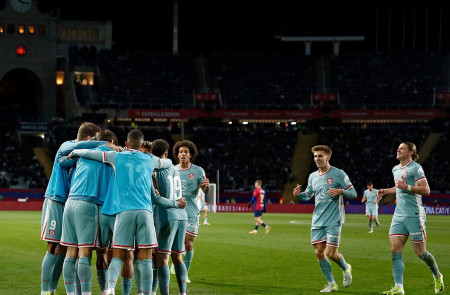 <p>Los jugadores rojiblancos celebran el gol de Rodrigo de Paul frente al Barça. / <strong>Atlético de Madrid</strong></p>