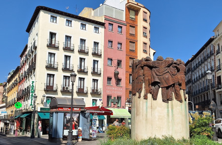 <p>La plaza de Antón Martín, en Madrid. / <strong>R. A. </strong></p>