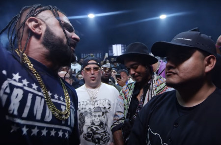 <p>Batalla entre Dizaster y Aczino, del 25 de abril de 2022.<strong> / Red Bull Batalla</strong></p>