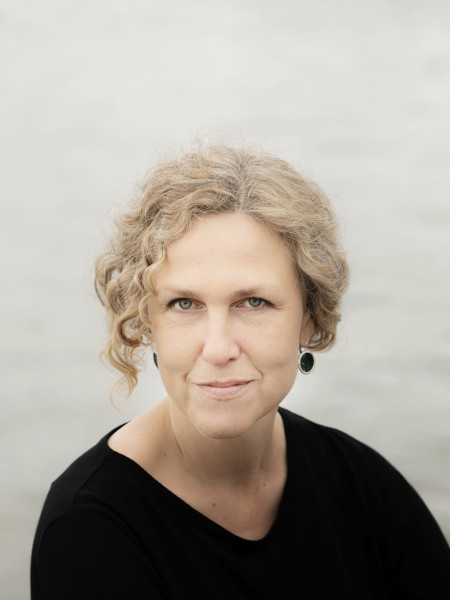<p>La escritora y periodista sueca Marit Kapla. / <strong>Ola Kjelbye</strong></p>