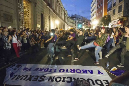 <p>Manifestación en defensa del aborto libre, en septiembre de 2016, en Madrid.</p>