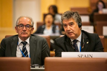 <p>Francisco Gonzalez e Ignacio Cosidó durante una sesión de la Asamblea Parlamentaria de la OSCE.</p>