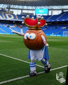 <p>Txurdin, la mascota de la Real Sociedad.</p>