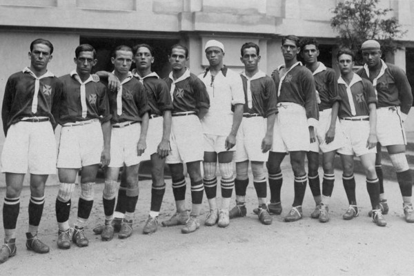 <p>Jugadores del equipo Vasco da Gama posan en 1924, año en el que ganaron el campeonato carioca. / <strong>Vasco da Gama (X)</strong></p>