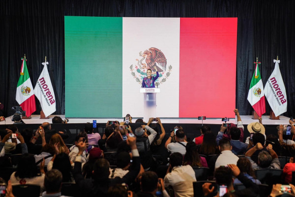 <p>Claudia Sheinbaum analiza los resultados en la rueda de prensa poselectoral, en Ciudad de México, el 3 de junio. / <strong>Cuenta de FB de C.S.</strong></p>