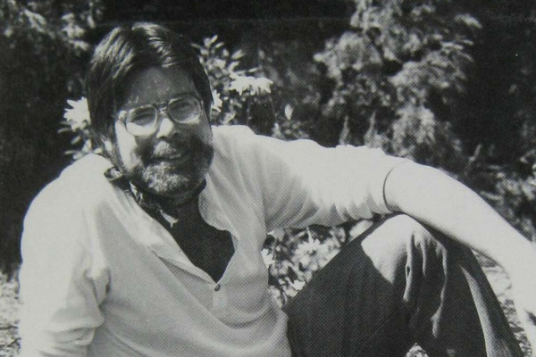 <p>El escritor estadounidense Stephen King posa en una imagen tomada hacia 1987. / <strong>James Leonard</strong></p>