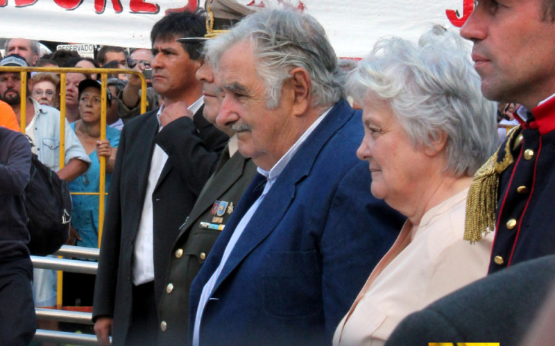 José Mujica y su mujer durante el homenaje del pasado viernes 27 de febrero.