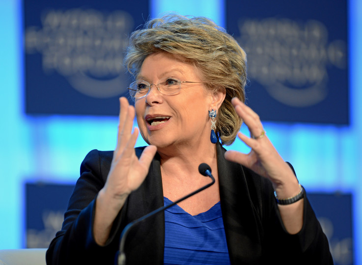 <p>Viviane Reding, autora del informe aprobado por el Parlamento Europeo.</p>