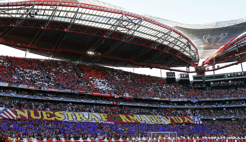 <p>La grada atlética, en el Estadio da Luz (Lisboa).</p>